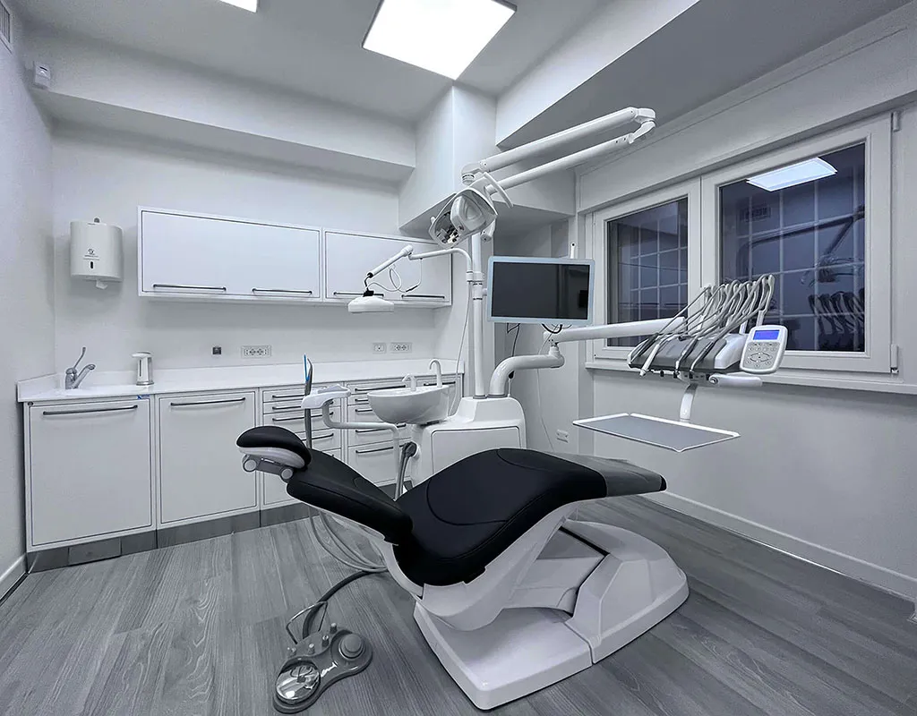 EB Dental Studio