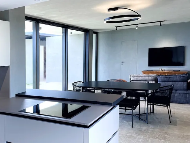 Porte battenti moderne: sceglierle secondo lo stile d’arredo